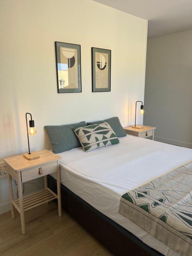 Luxury 190M2 Amplio Apartamento Moderno Con Terraza En La Azotea De 50M2 Junto A La Playa, En El Centro De Torre Del Mar, Malaga, Modern Large Apartment With 50M2 Roof Terrace By The Beach, Right In The Center Of Torre Del Mar, Malaga Εξωτερικό φωτογραφία