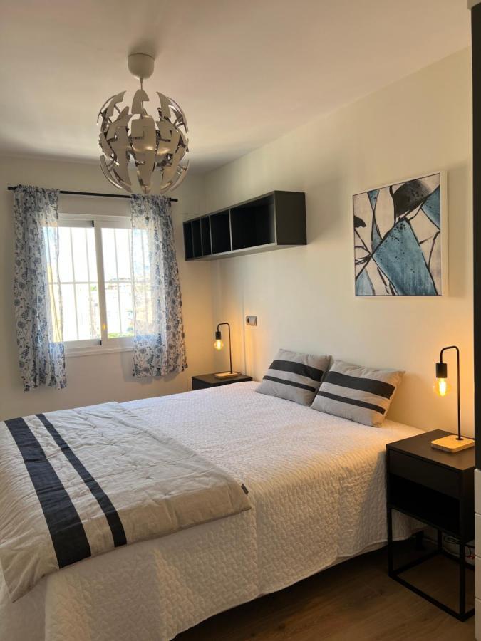 Luxury 190M2 Amplio Apartamento Moderno Con Terraza En La Azotea De 50M2 Junto A La Playa, En El Centro De Torre Del Mar, Malaga, Modern Large Apartment With 50M2 Roof Terrace By The Beach, Right In The Center Of Torre Del Mar, Malaga Εξωτερικό φωτογραφία